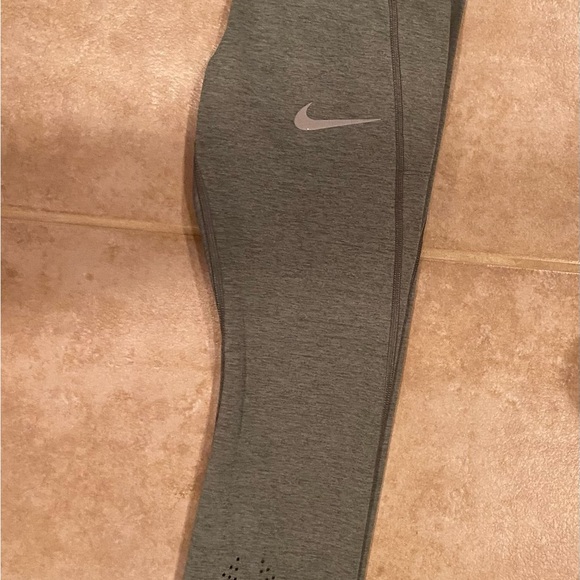 Nike Sage green Drifit XS running tights - Picture 2 of 5